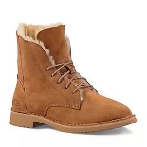 Ugg Quincy Boots